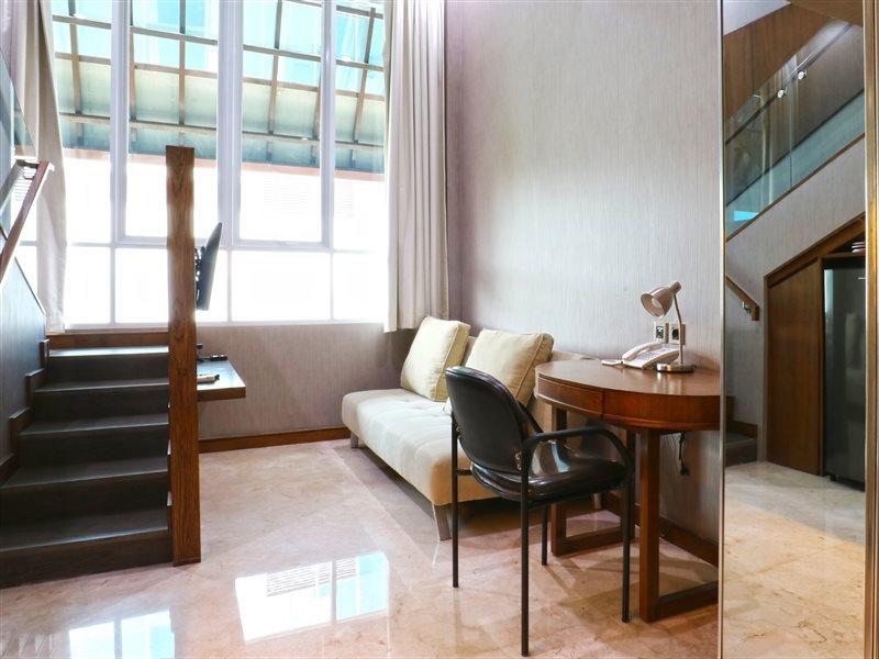 The Baile Hotel Jakarta Exterior foto