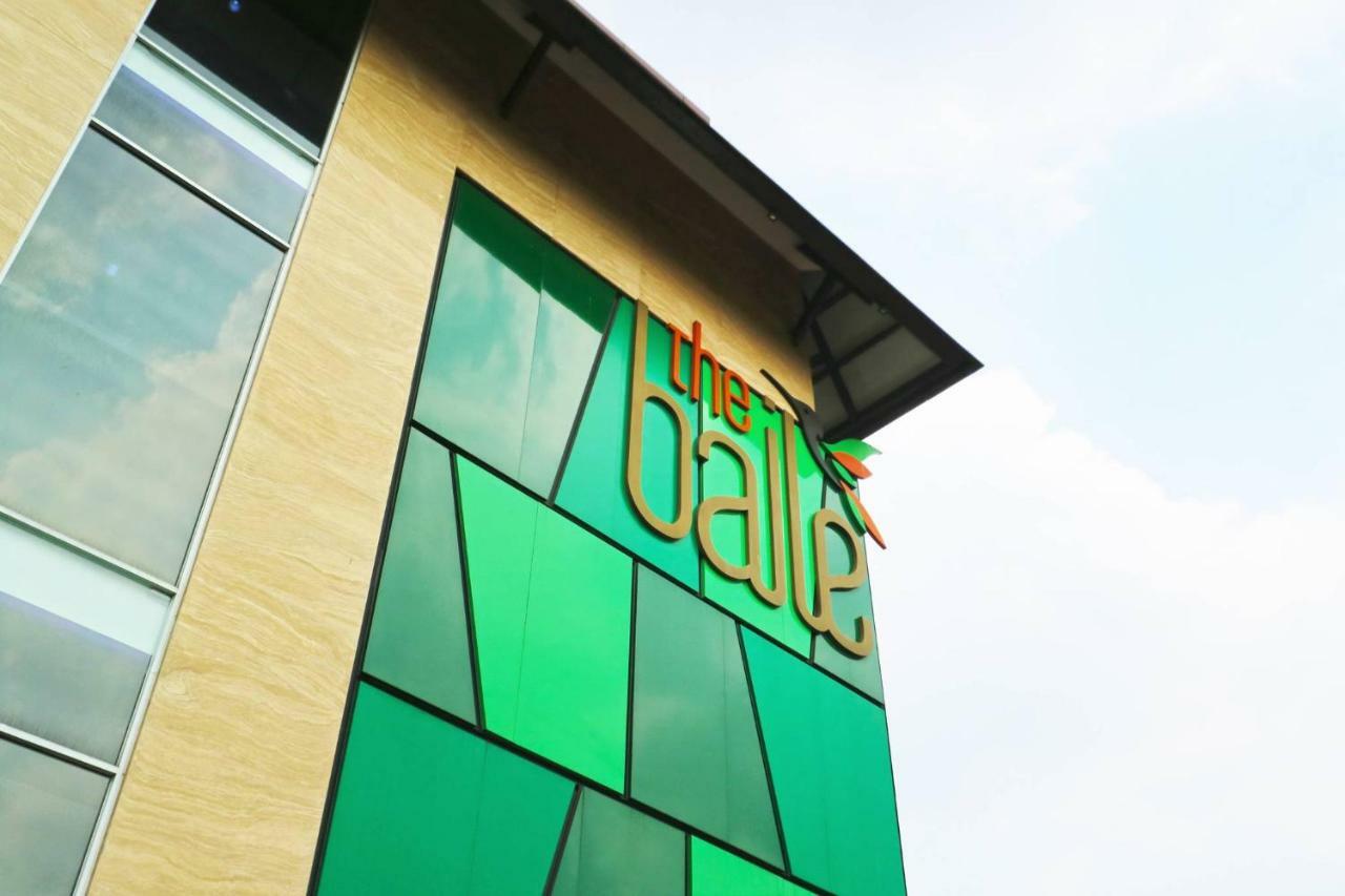 The Baile Hotel Jakarta Exterior foto